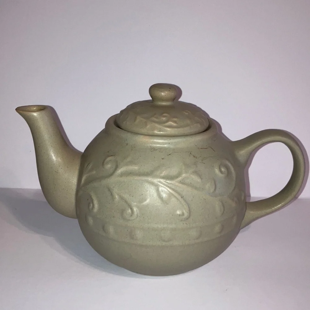 Vintage Tan‎ Large-vine Stoneware Teapot